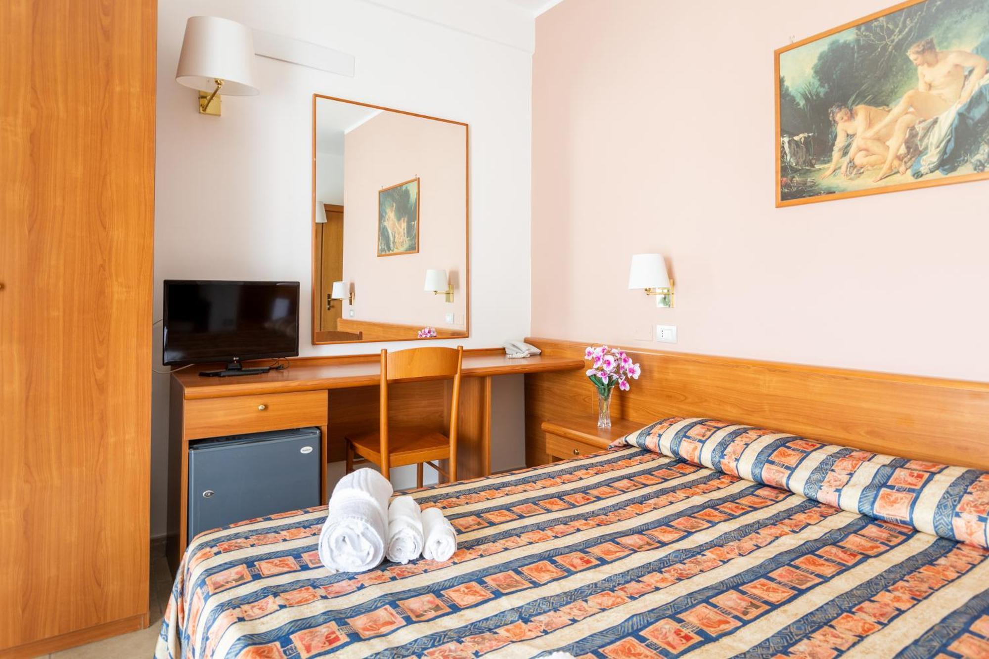 Hotel Palme Gemelle ヴィエステ エクステリア 写真